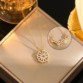 LovaCharm™ 4-in-1 Magnetic Heart & Clover Necklace – Love, Luck, and a Touch of Magic
