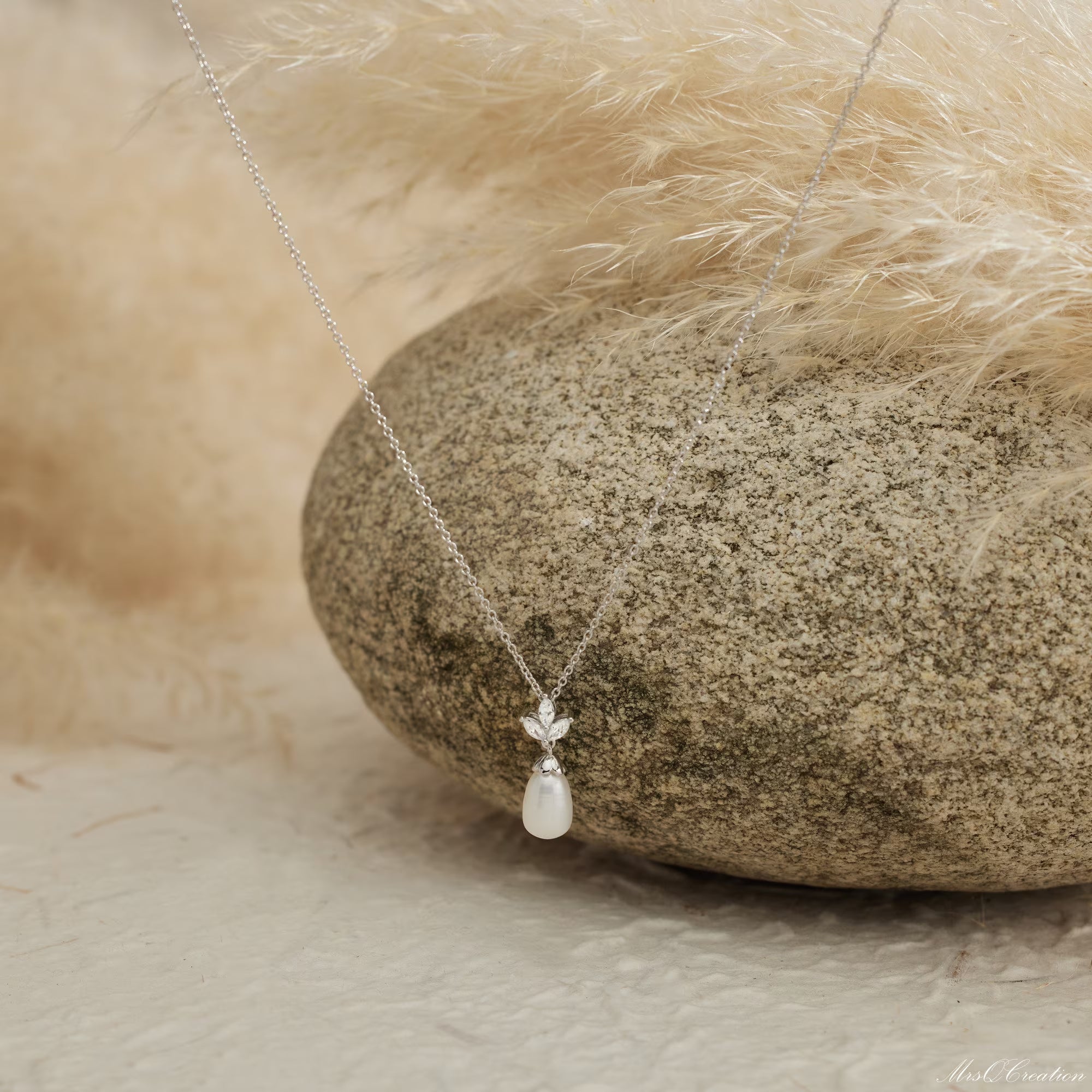 Eternal Pearl & Diamond Necklace – A Whisper of Elegance for Life’s Most Beautiful Moments